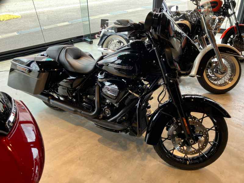 Harley-Davidson Street Glide FLHXS1690 2020