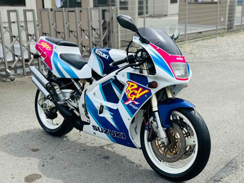 Suzuki RGV250