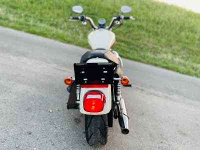 Harley-Davidson Sportster XL883L 2011