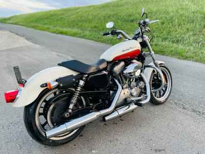 Harley-Davidson Sportster XL883L 2011