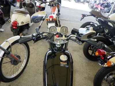 Yamaha SR400