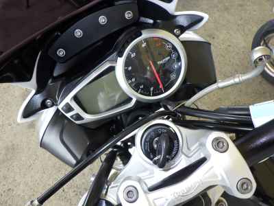 Triumph Street Triple 675 2014