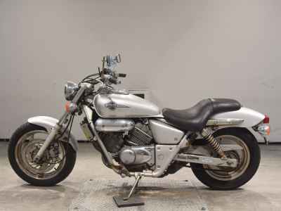Honda Magna 250