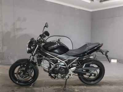 Suzuki SV650 2022