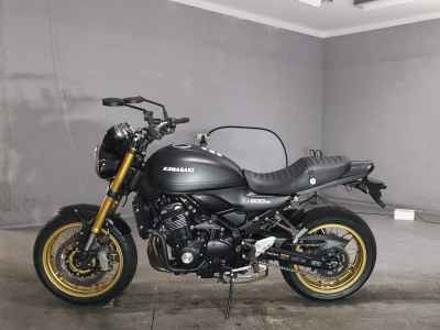 Kawasaki Z900RS SE 2025