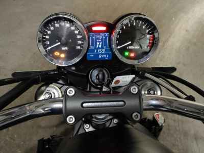 Kawasaki Z900RS SE 2025