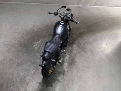 Kawasaki Z900RS SE 2025