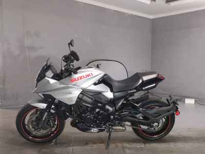 Suzuki GSX-S1000S Katana 2019