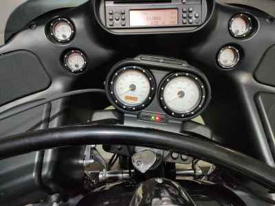 Harley-Davidson Road Glide FLTRX1690 2011