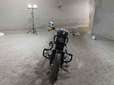 Harley-Davidson Breakout FXBR1920 2023