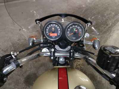 Triumph Bonneville T100 2012