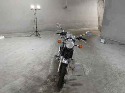 Yamaha SR400 2021