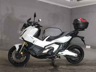 Honda X-Adv 750 2025