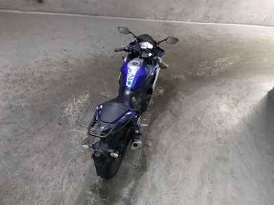 Yamaha YZF-R25 2015