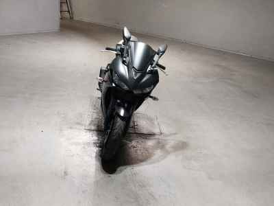Yamaha YZF-R25