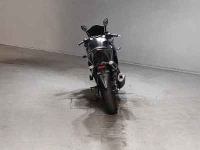Yamaha YZF-R25