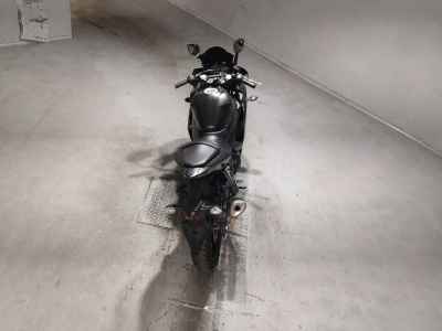 Yamaha YZF-R25