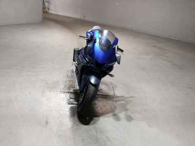 Yamaha YZF-R3 2021