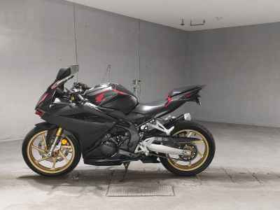 Honda CBR250RR