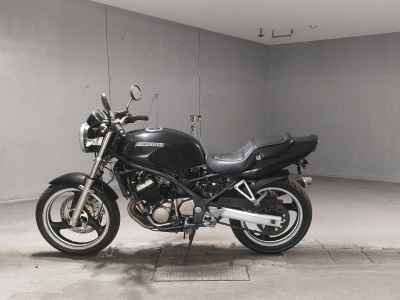 Kawasaki Balius ZR250