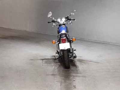 Yamaha SR400 2021