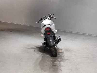 Suzuki GSR250