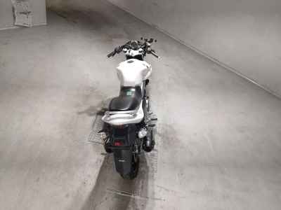 Suzuki GSR250