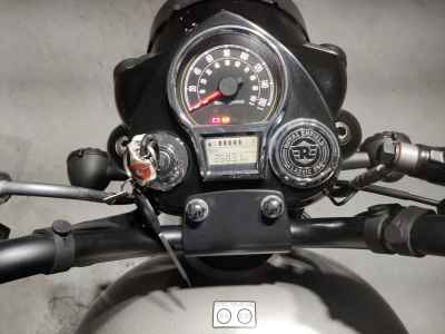 Royal Enfield Classic 350 2023