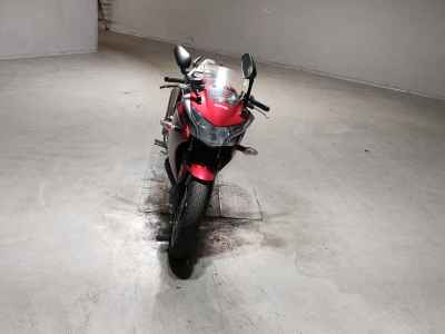 Honda CBR250R