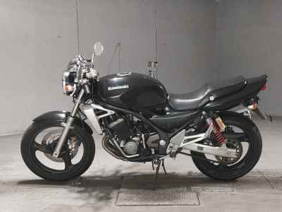 Kawasaki Balius ZR250