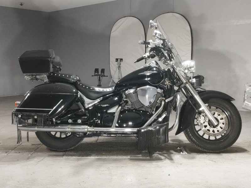 Suzuki Intruder 400 Classic 2011