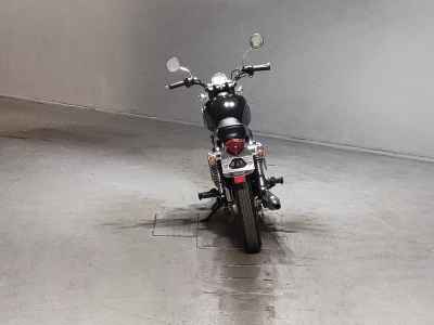 Kawasaki Estrella