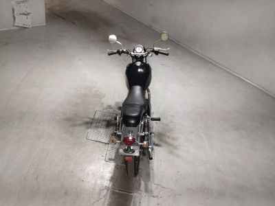 Kawasaki Estrella