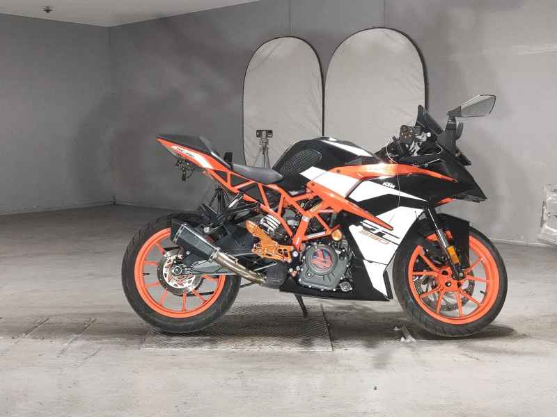 KTM RC 390 2019