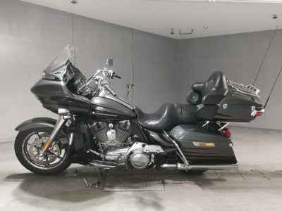 Harley-Davidson Road Glide FLTRUSE1800 2015