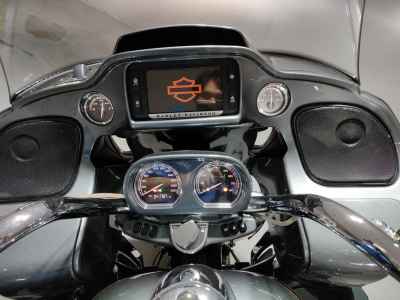 Harley-Davidson Road Glide FLTRUSE1800 2015