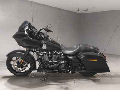 Harley-Davidson Softail FXDRS1870 2023