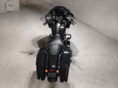 Harley-Davidson Softail FXDRS1870 2023