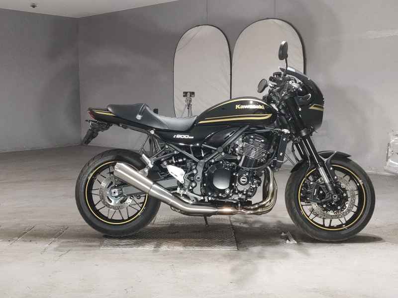 Kawasaki Z900RS Cafe 2024