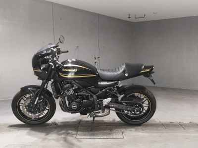 Kawasaki Z900RS Cafe 2024
