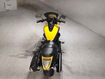 Suzuki Boulevard M109R 2015