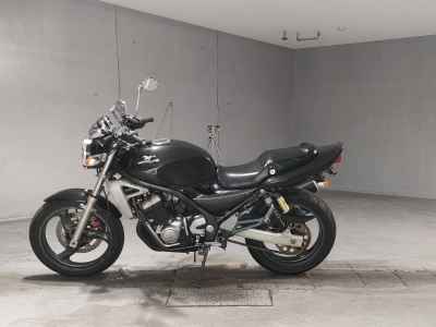 Kawasaki Balius ZR250