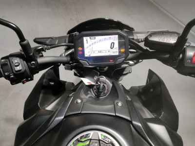 Kawasaki Z900 2021