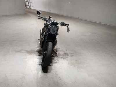 Triumph Street Twin 2021
