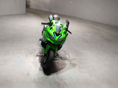 Kawasaki Ninja ZX-25R
