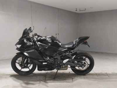 Kawasaki Ninja ZX-25R