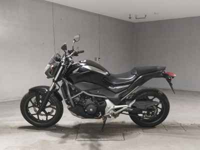 Honda NC700S 2012