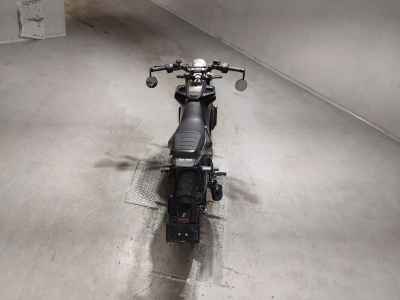 Husqvarna Svartpilen 250 2022