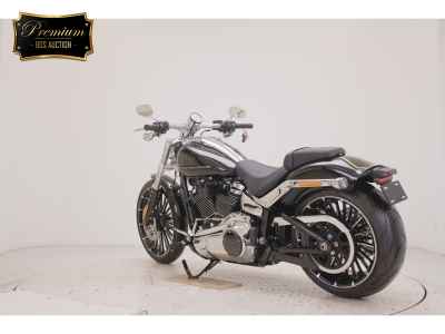 Harley-Davidson Breakout FXBR1920 2026