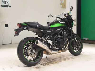 Kawasaki Z900RS Cafe 2025